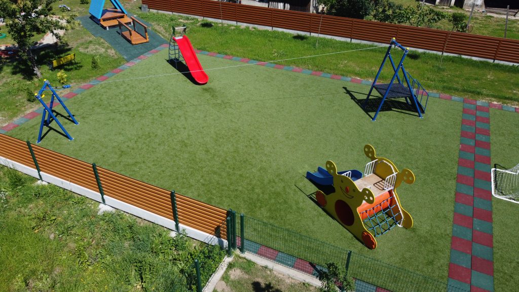 artificial grass antistress surface playground