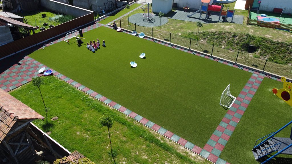 artificial grass antistress surface playground