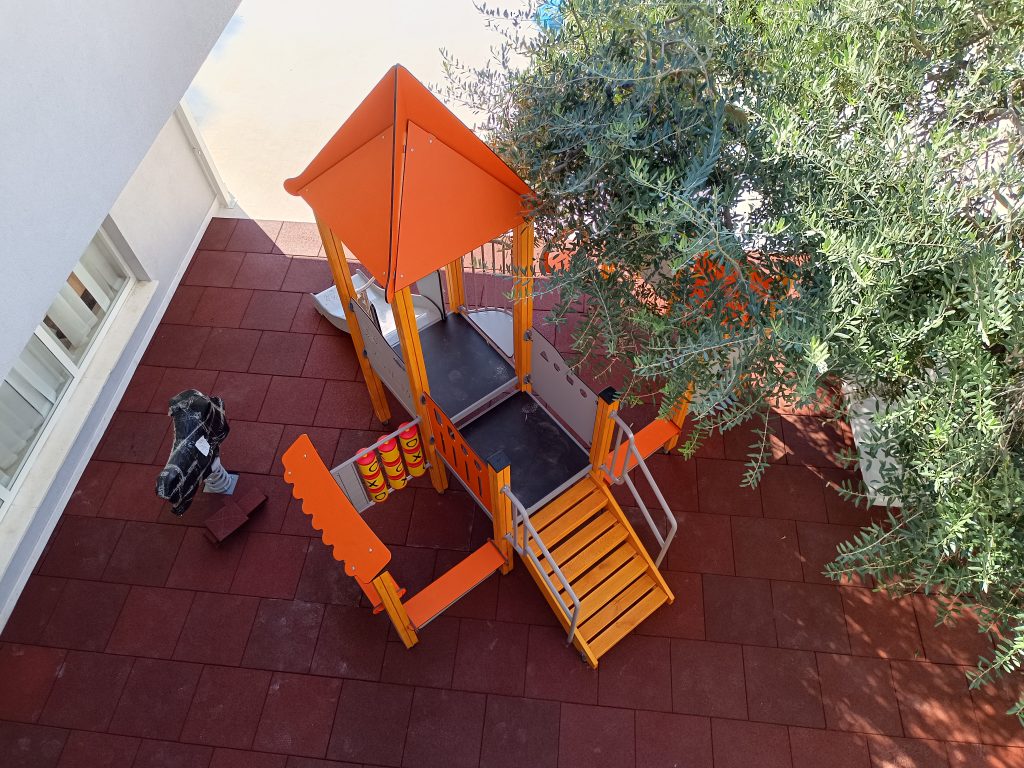 dječji vrtić postavljanje antistress podloge, mokošica