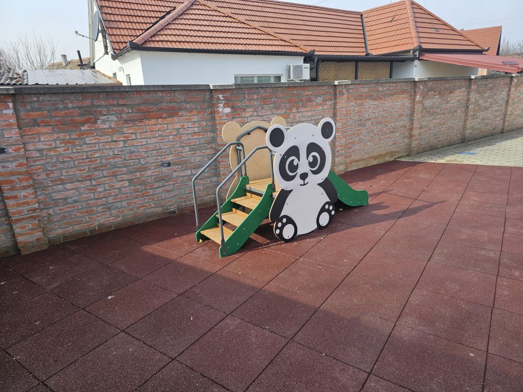 dječje igralo panda